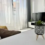 Graciano's Sea House Apartment