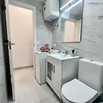 Graciano's Sea House Apartment