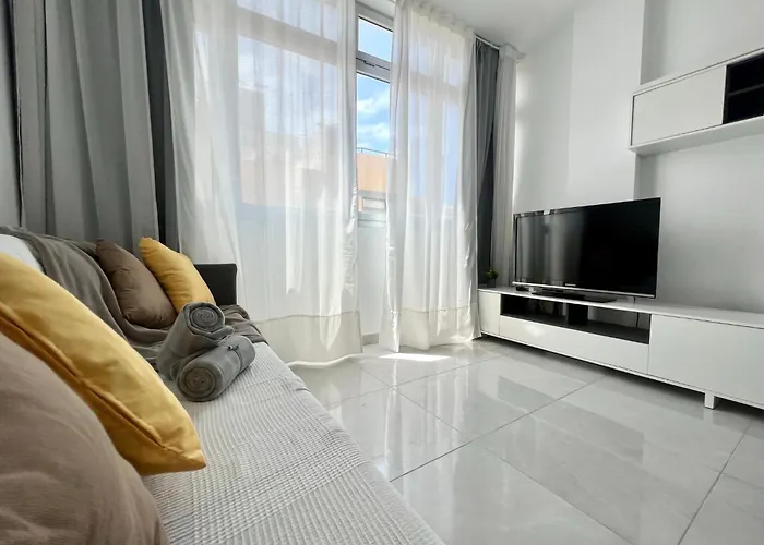 Graciano's Sea House *